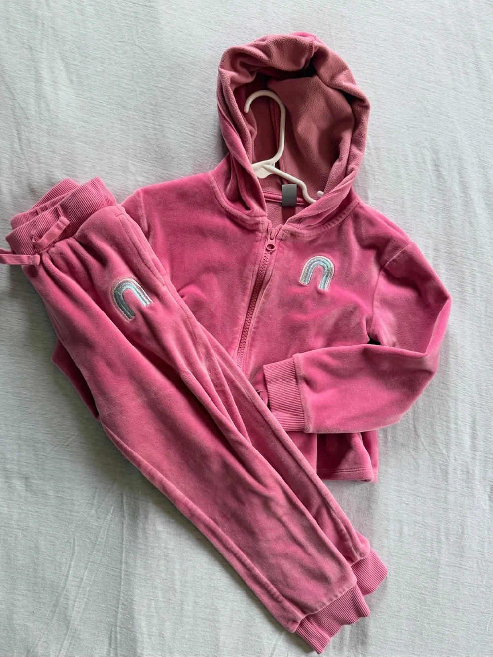Joe Fresh Pink Velour Hooded Zip-Up & Jogger Pajama Set with Rainbow Details 5T